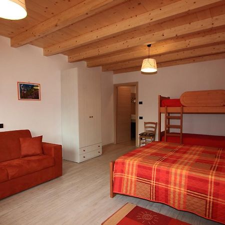 Agriturismo Val Codera Verceia Szoba fotó